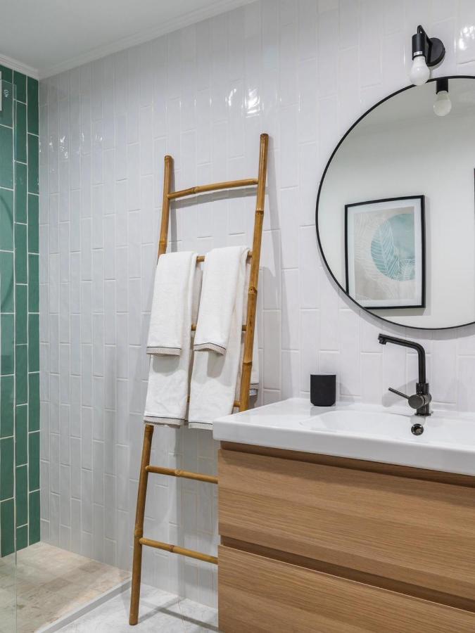 Apartamento Flat With Ac, Wifi, Netflix, Balcony - 3 Min From The Beach Armação de Pêra Exterior foto