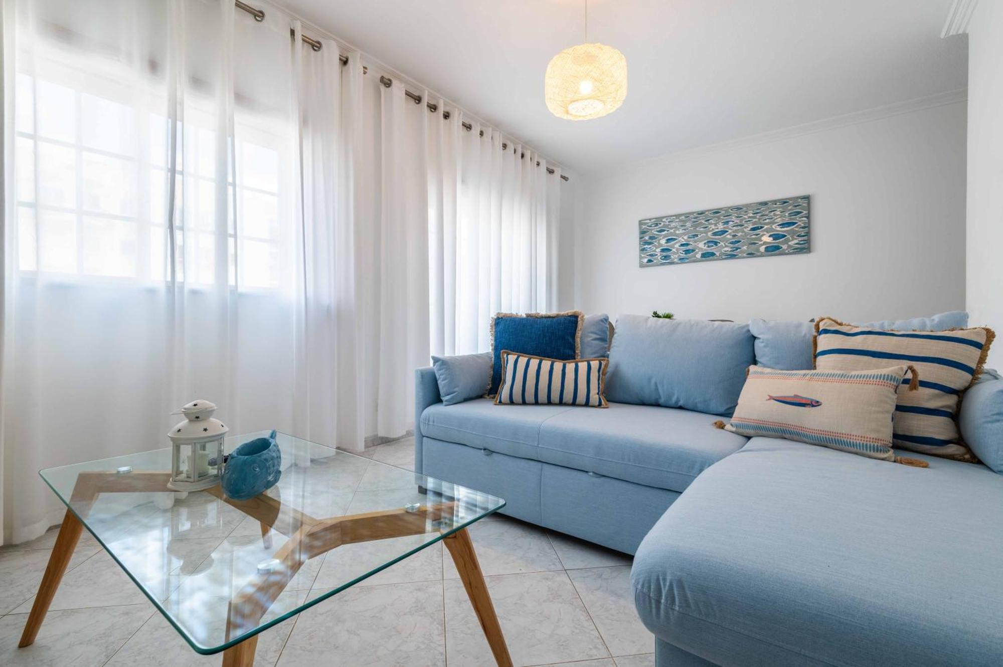 Apartamento Flat With Ac, Wifi, Netflix, Balcony - 3 Min From The Beach Armação de Pêra Exterior foto